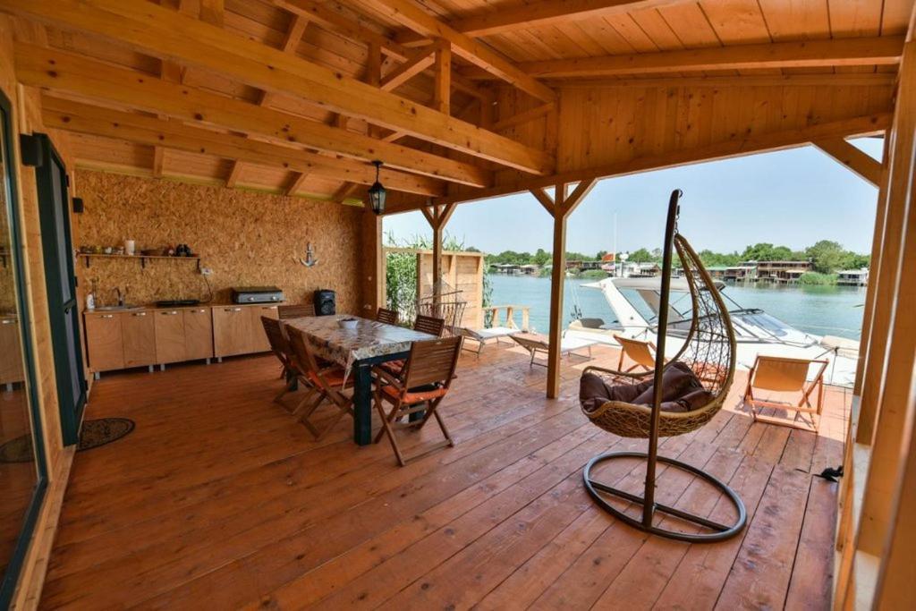 Sojenica Tamara * Ulcinj